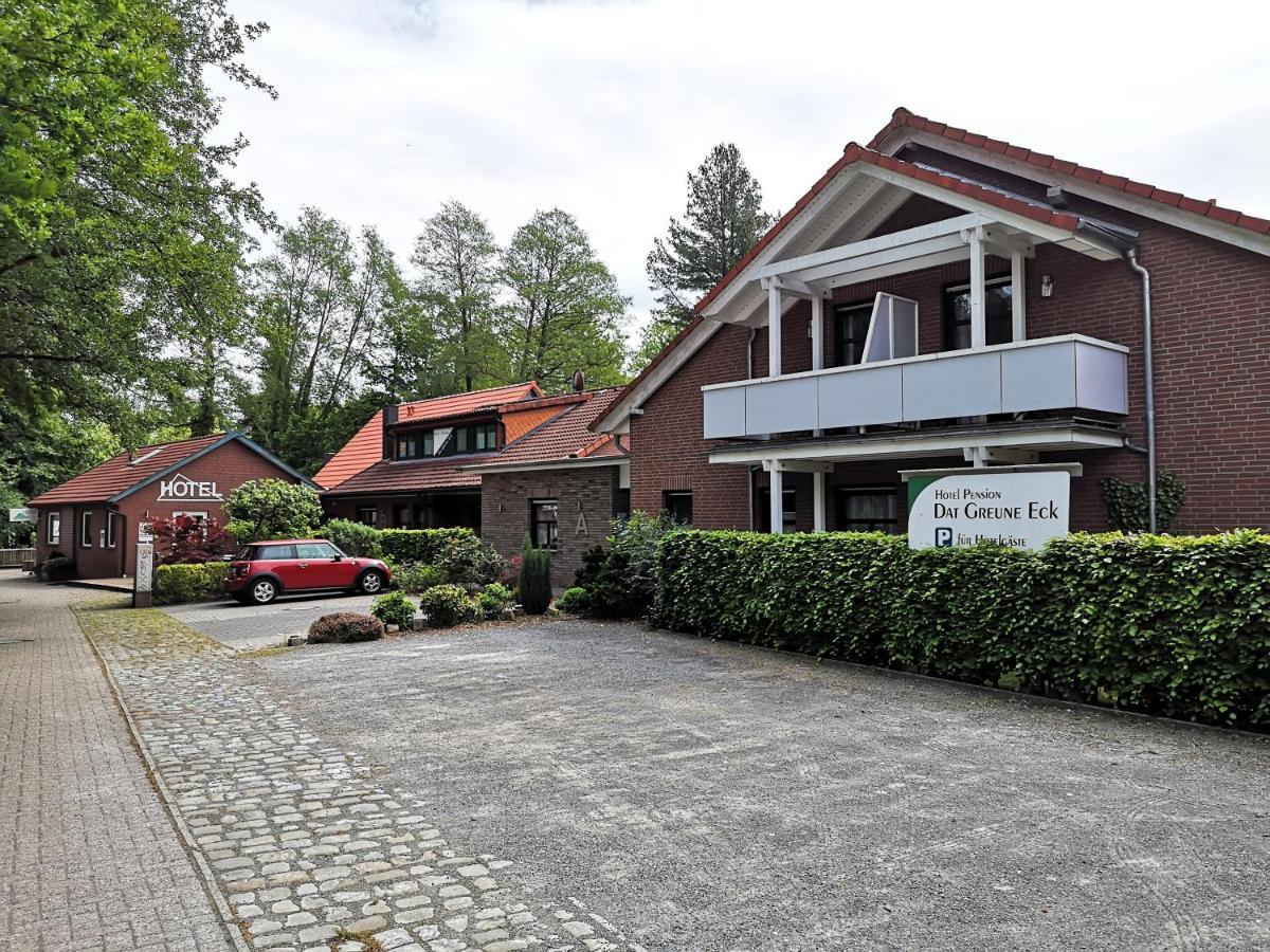 Hotel Dat Greune Eck Soltau Exteriör bild