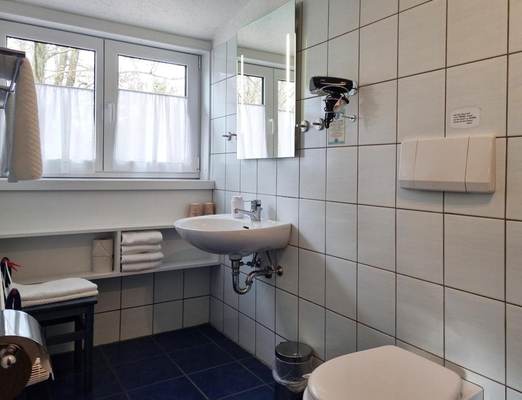 Hotel Dat Greune Eck Soltau Exteriör bild